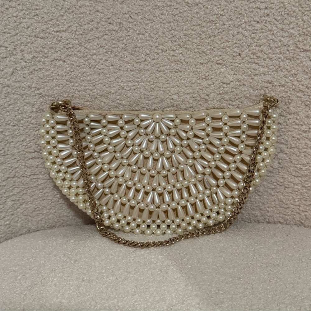 Elegant Pearl-Embellished Cream Clutch